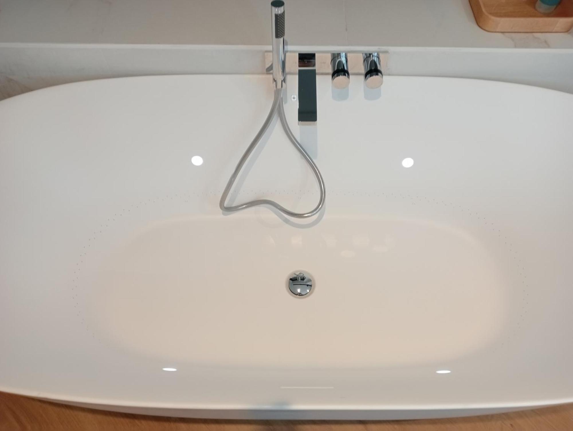Dionbulles & Dionlodge Guesthouse, Private Wellness Pool In Option Chaumont-Gistoux エクステリア 写真